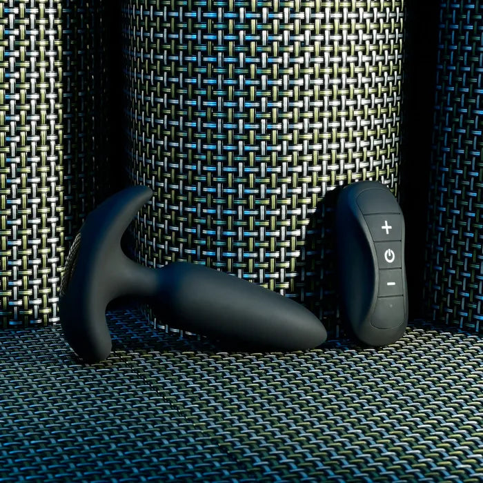 Selopa BLACK BEAUTY USB Rechargeable Vibrating Butt Plug With Wireless Remote Selopa