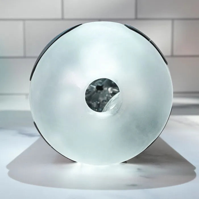 Zero Tolerance SQUEEZE PLAY WITH RILEY REID USB Rechargeable Sucking & Vibrating Masturbator Zero Tolerance